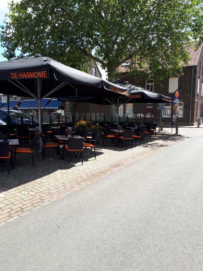 De Harmonie Hotel Linne Exterior foto